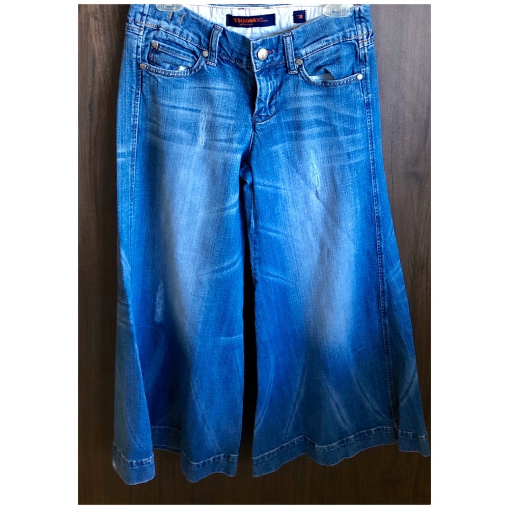 Wide leg gauchos